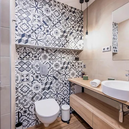 Amade 1 Apartmán Ráb
